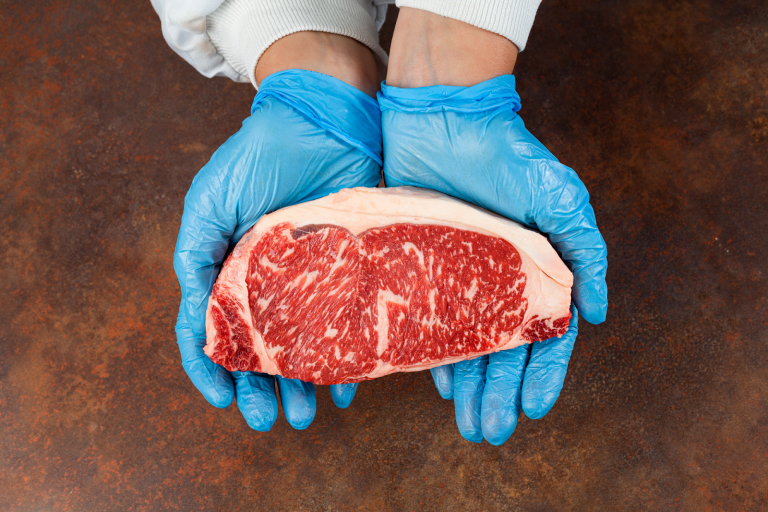 Marmoreio da carne: o que é e por que está no centro da Alta Gastronomia