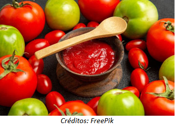 Molho, extrato, polpa ou passata de tomate? Entenda as diferenças e saiba qual usar em cada receita