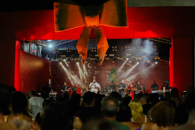 Natal Brasilidade: Thiago Soares e Renan Oliveira levam multidão ao Centro de Maricá no último fim de semana de atrações natal-brasilidade:-thiago-soares-e-renan-oliveira-levam-multidao-ao-centro-de-marica-no-ultimo-fim-de-semana-de-atracoes