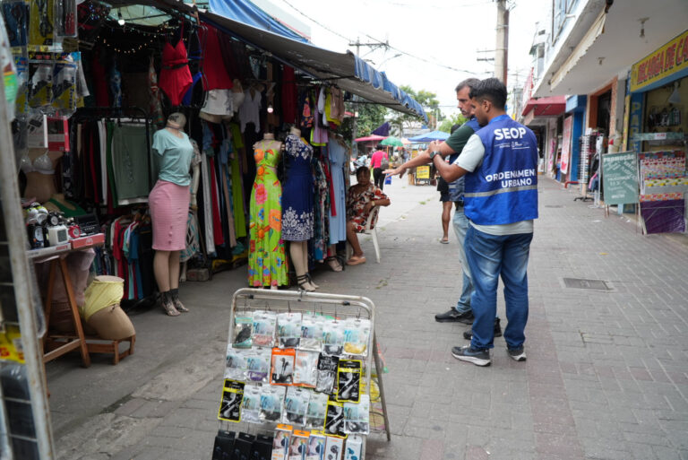 Posturas realiza ação de ordenamento do comércio autônomo em São Gonçalo posturas-realiza-acao-de-ordenamento-do-comercio-autonomo-em-sao-goncalo