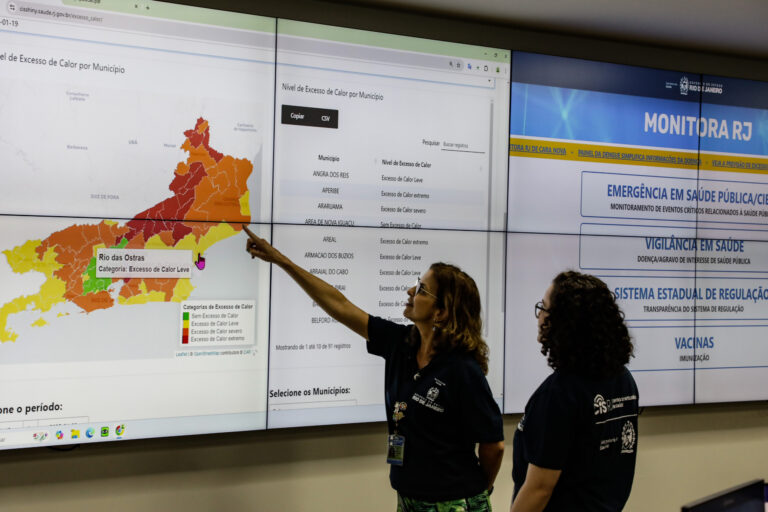 secretaria-de-estado-de-saude-do-rj-alerta-para-excesso-de-calor-com-inicio-neste-domingo-(11)