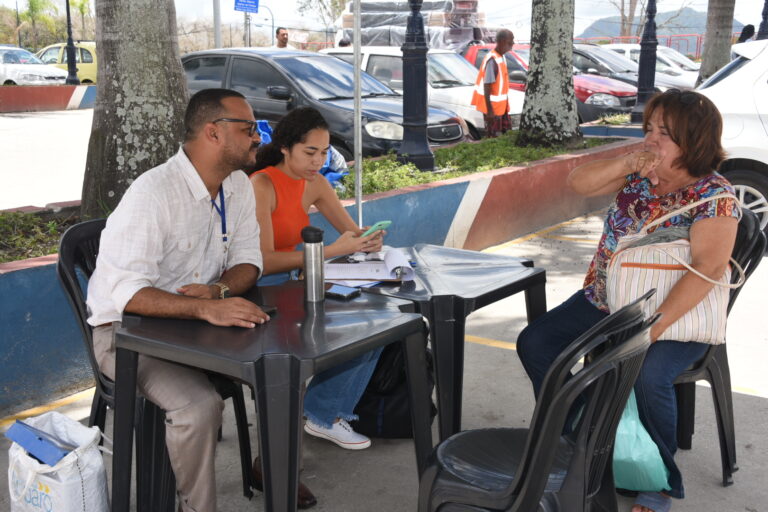 prefeitura-leva-orientacao-e-auxilio-juridico-aos-bairros-de-marica-com-procon-itinerante