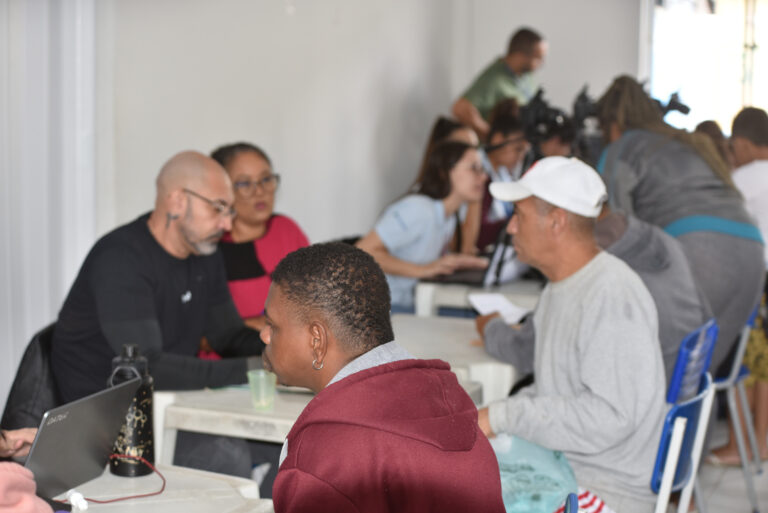 prefeitura-de-marica-leva-servicos-e-vacinacao-para-o-minha-casa,-minha-vida-de-inoa