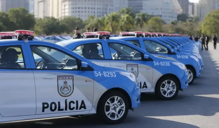 Rio alcança em 2025 a maior apreensão de fuzis já registrada na história rio-alcanca-em-2025-a-maior-apreensao-de-fuzis-ja-registrada-na-historia