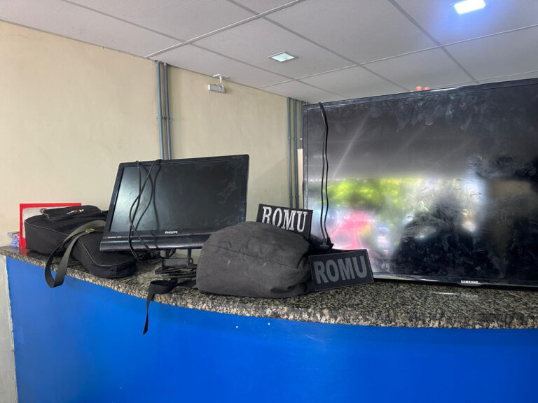 guarda-municipal-de-sao-goncalo-prende-dupla-que-tentou-furtar-igreja-no-mutondo