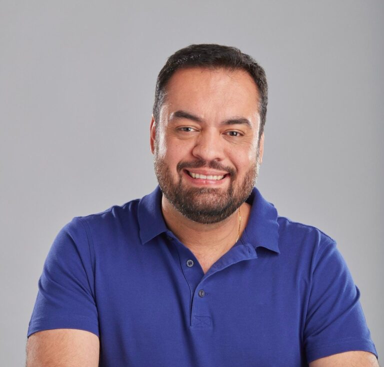 claudio-castro-libera-r$-40-milhoes-para-escolas-de-samba-do-grupo-especial-e-governo-do-estado-se-torna-o-maior-patrocinador-do-espetaculo