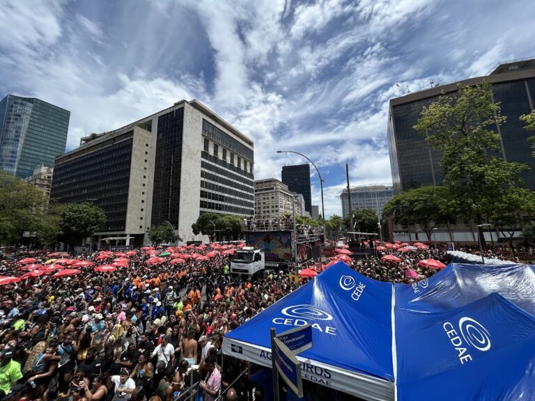 cedae-amplia-distribuicao-de-agua-no-segundo-fim-de-semana-de-megablocos