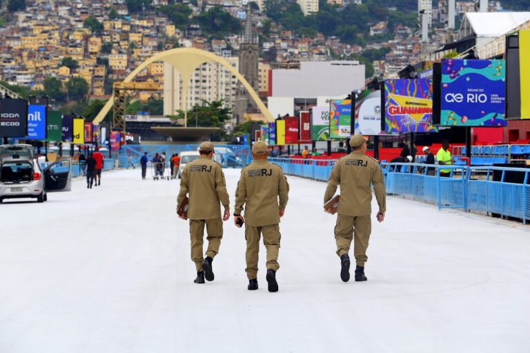 corpo-de-bombeiros-rj-inicia-fiscalizacao-dos-camarotes-da-sapucai