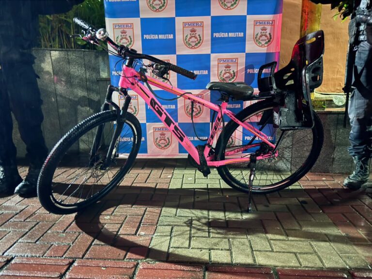 Polícia Militar prende homem por furto em Itaipuaçu policia-militar-prende-homem-por-furto-em-itaipuacu