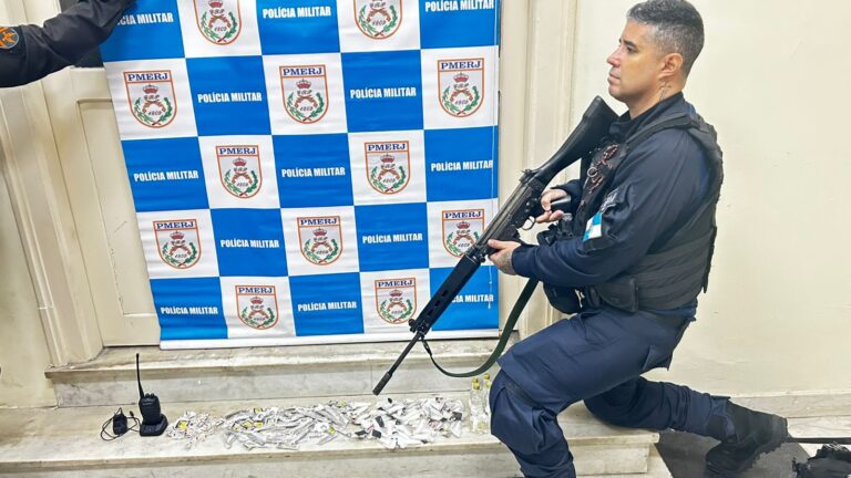policia-militar-prende-foragidos-da-justica-e-apreende-drogas-em-niteroi
