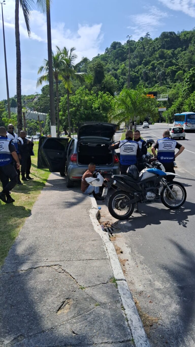 cercamento-eletronico-do-cisp-ajuda-na-recuperacao-de-mais-um-veiculo-clonado-em-niteroi
