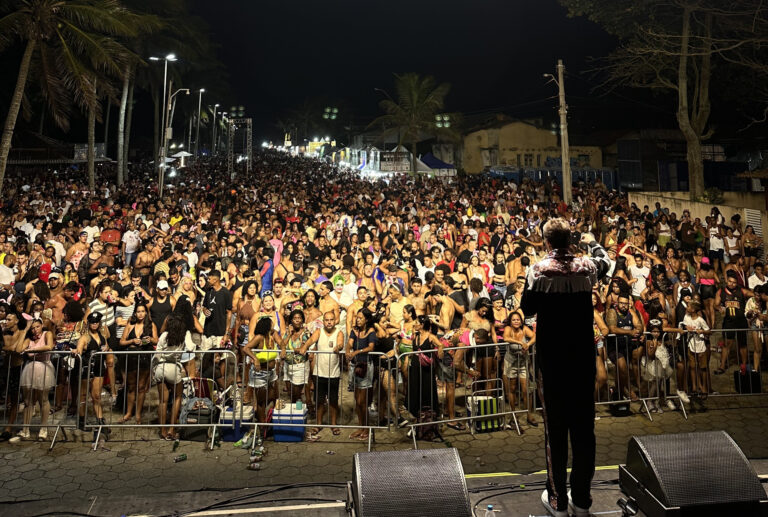 Thiago Yyoo arrasta multidão de foliões durante Carnaval 2026 thiago-yyoo-arrasta-multidao-de-folioes-durante-carnaval-2026