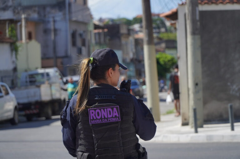 patrulha-maria-da-penha-prende-homem-que-agrediu-companheira-em-sao-goncalo