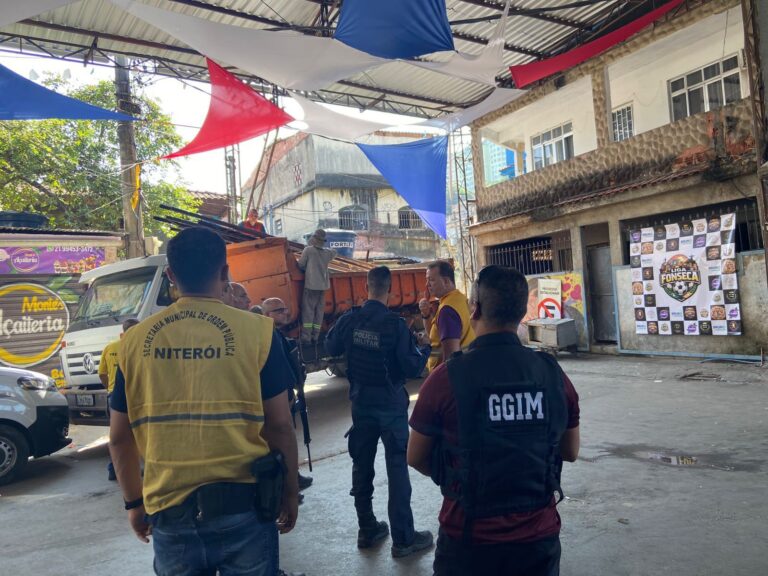 operacao-conjunta-remove-estruturas-irregulares-na-vila-ipiranga