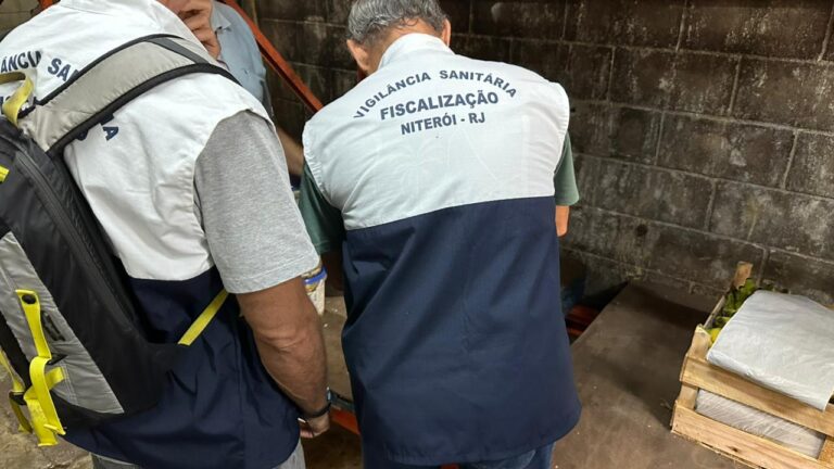 niteroi-intensifica-operacao-pharmakon-e-fiscaliza-supermercado-no-barreto-apos-denuncias-de-irregularidades-sanitarias