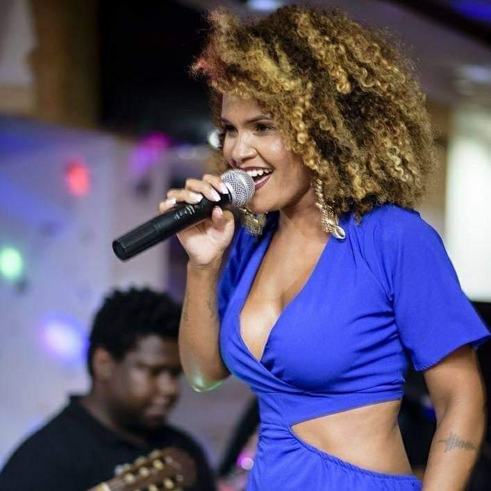 Arraiá de Santa Rosa reúne música, gastronomia e tradição em três dias de festa em Niterói 47 Mulheres do Samba