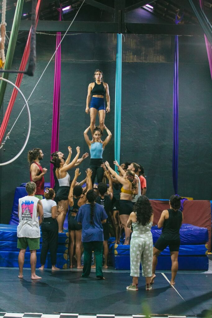 Companhia Circo no Ato realiza evento circense com festa julina na Fundição Progresso 26 Oficina 02