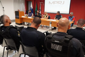 Agentes do Grupamento Armado ROMU, da Guarda Municipal de São Gonçalo, participam de capacitação no MPRJ 24 unnamed 2026 07 28T174429.721