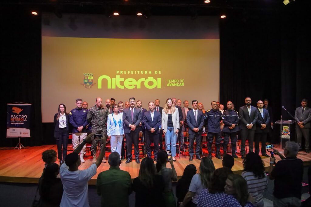 Prefeitura de Niterói lança segunda fase do Pacto Niterói Contra a Violência com foco na redução de roubos e mortes violentas Prefeitura de Niterói lança segunda fase do Pacto Niterói Contra a Violência com foco na redução de roubos e mortes violentas